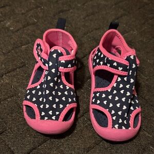 OshKosh B'gosh Pink and Navy Heart Water Shoe Sandal - Size 10